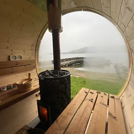 1950s House With Sauna And Sea In 度假居
